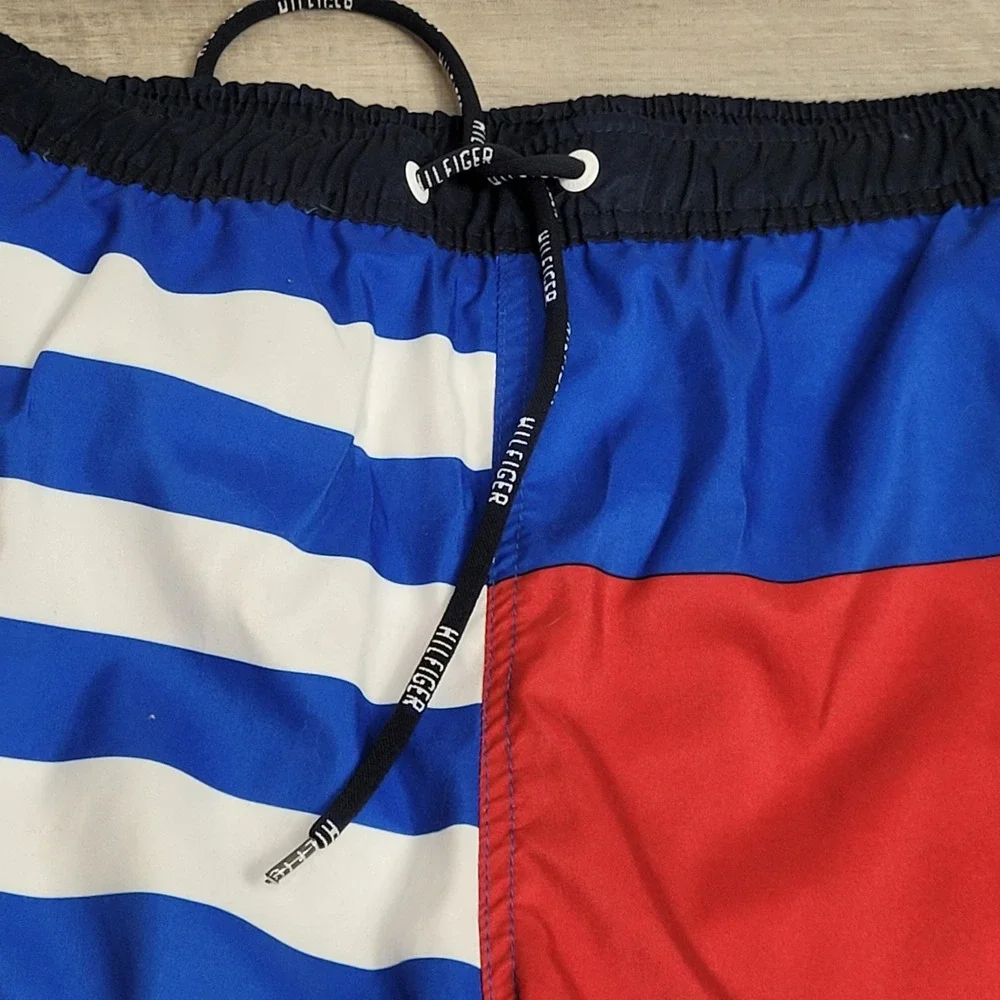 Tommy Hilfiger tommy hilfiger